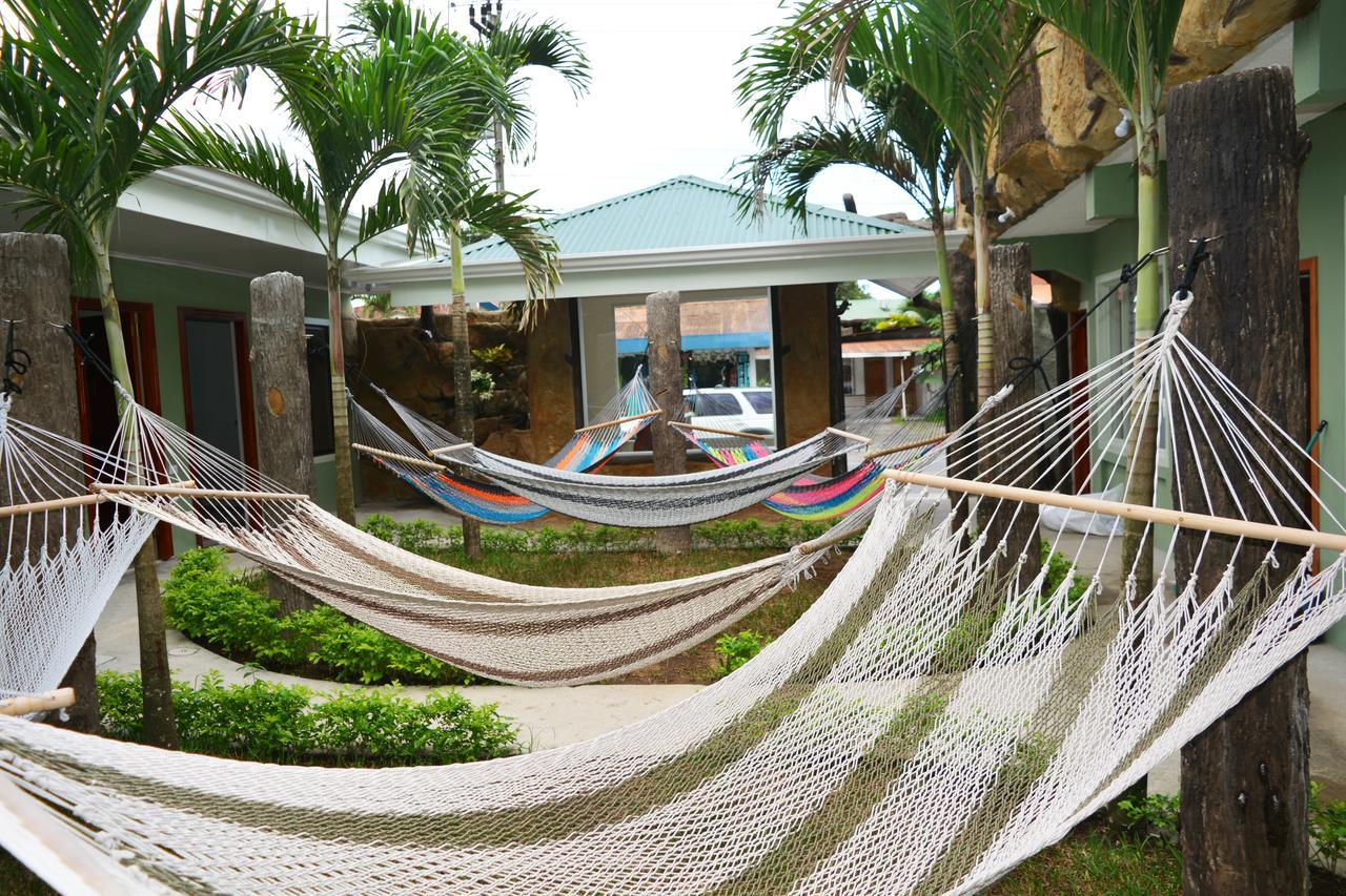 Arenal Hostel Resort Towers La Fortuna Exterior photo